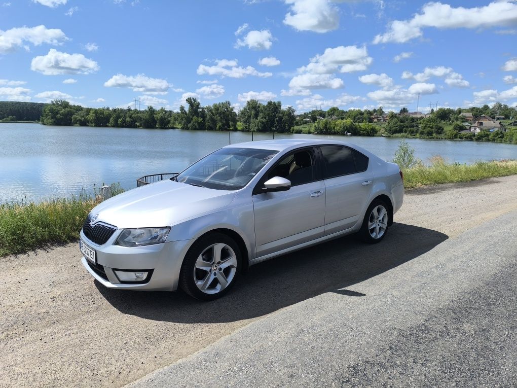 Шкода А7 2014 модельний ряд 1.6 TDI
