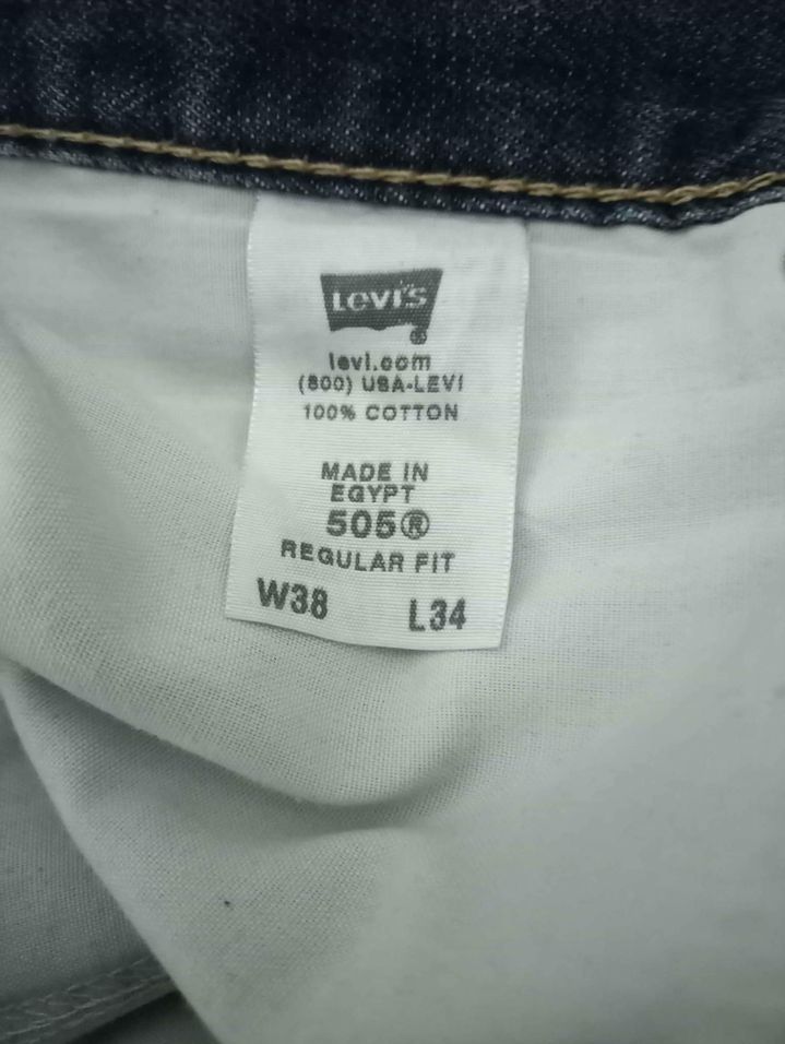 Calças de ganga homem LEVIS tamanho 48