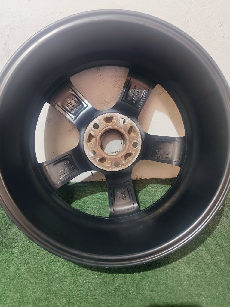 Felgi aluminiowe Dezent 17" 7J Et 40 5x114.3 hiundai Kia Mazda Renault