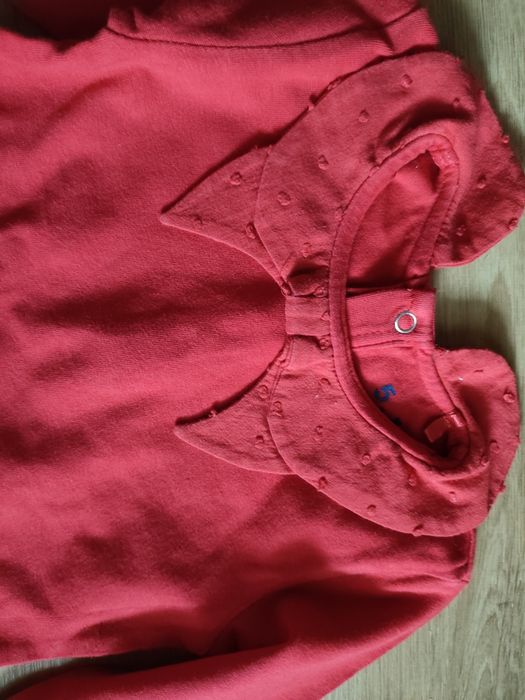 Body 86 czerwone święta i spodnie legginsy 80 z Puchatkiem