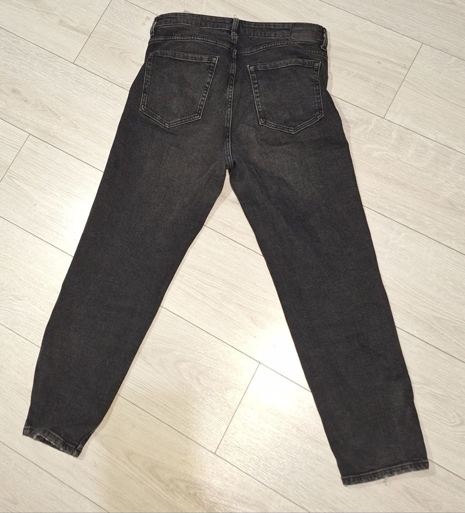 Czarne jeansy Pull & Bear