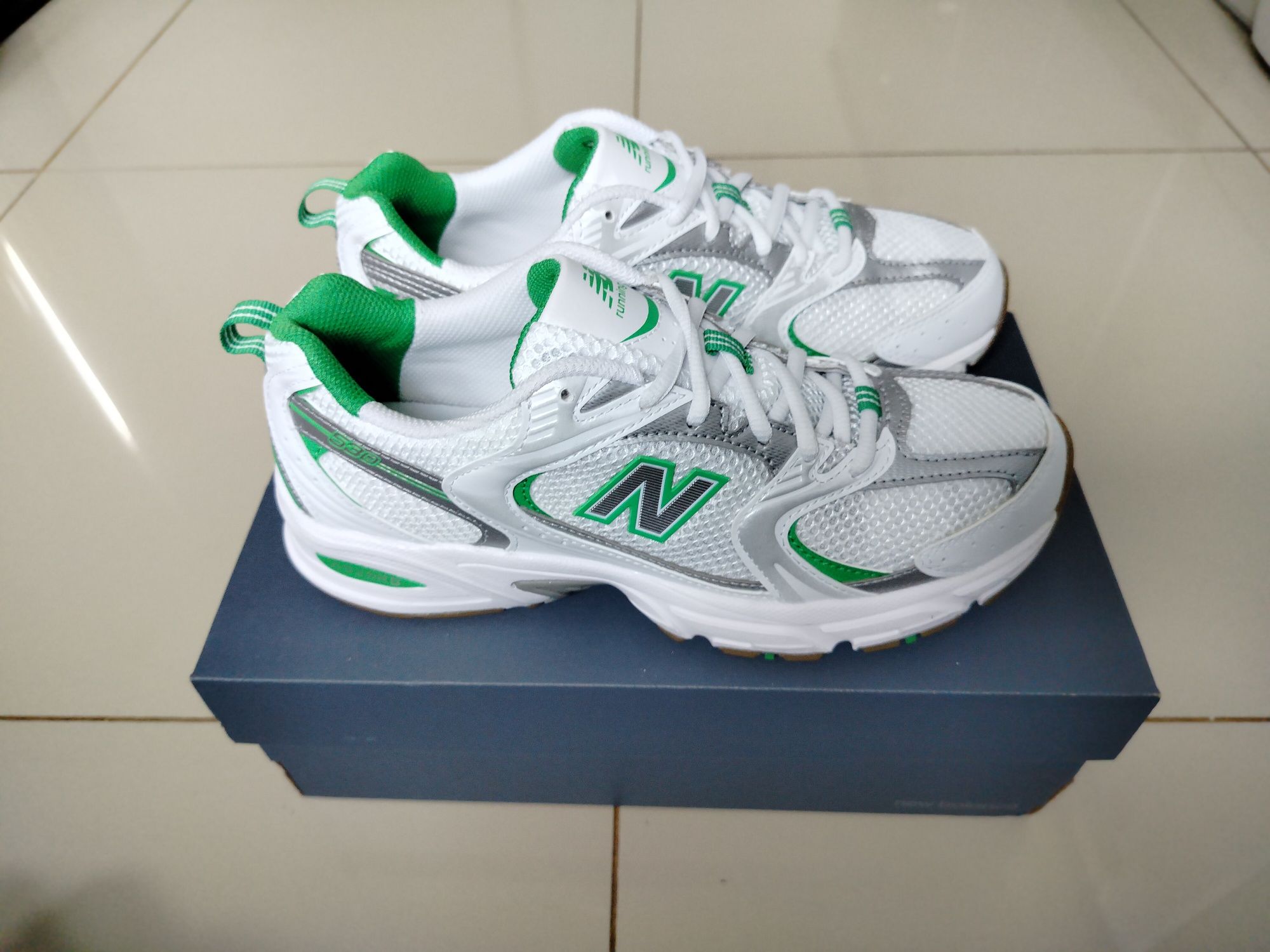 New Balance 530 - Green White
