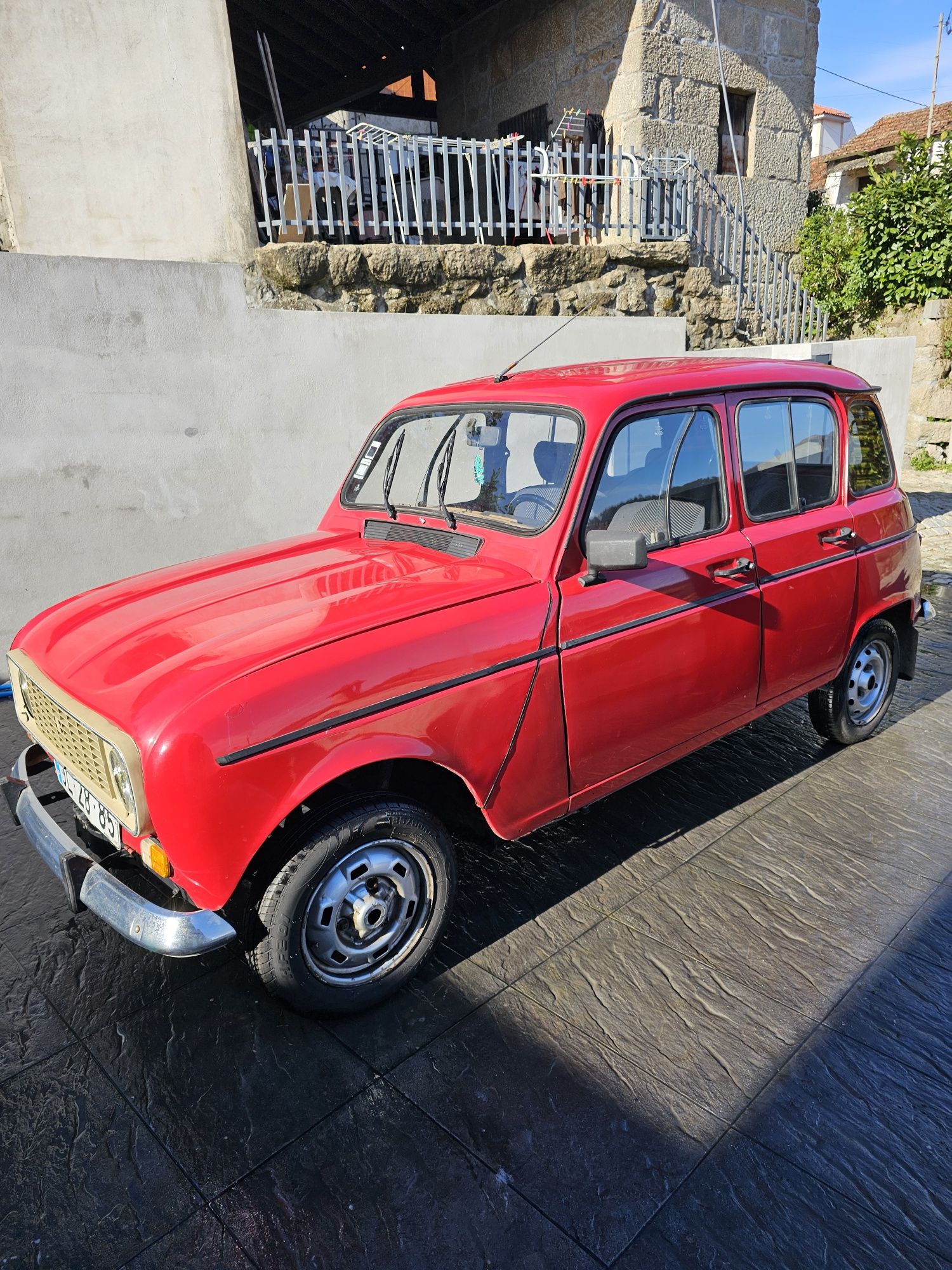 Renault 4L excelente estado