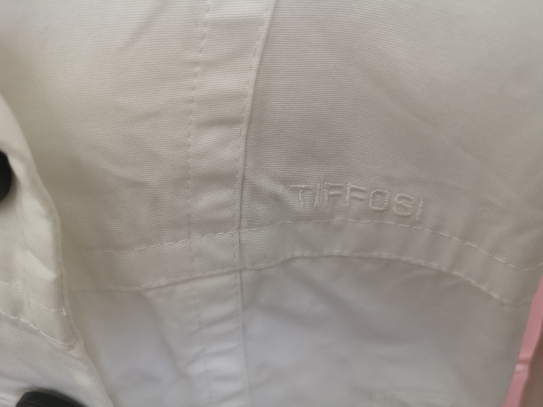 Vendo casaco branco marítimo tiffosi novo