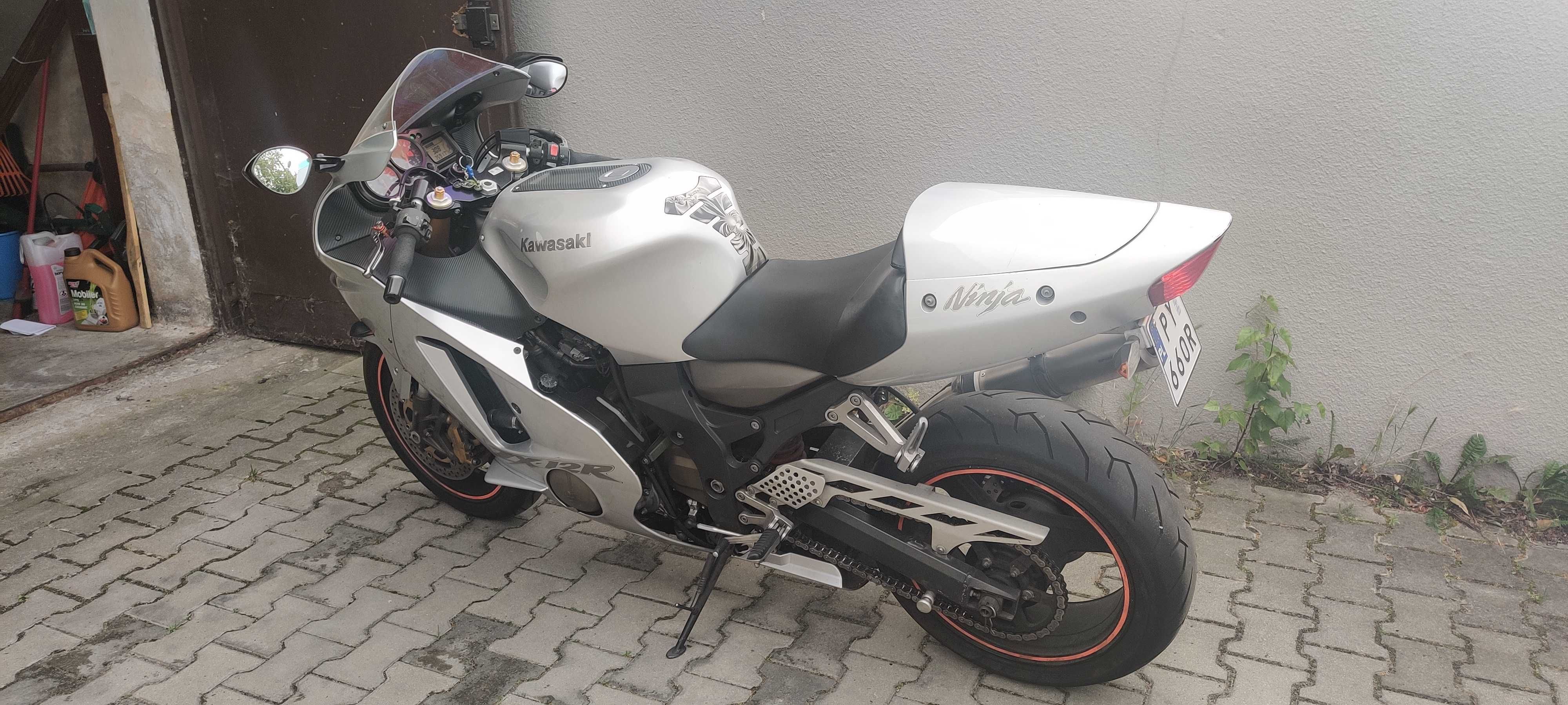 Kawasaki ZXR Kawasaki ZX12R Ninja
