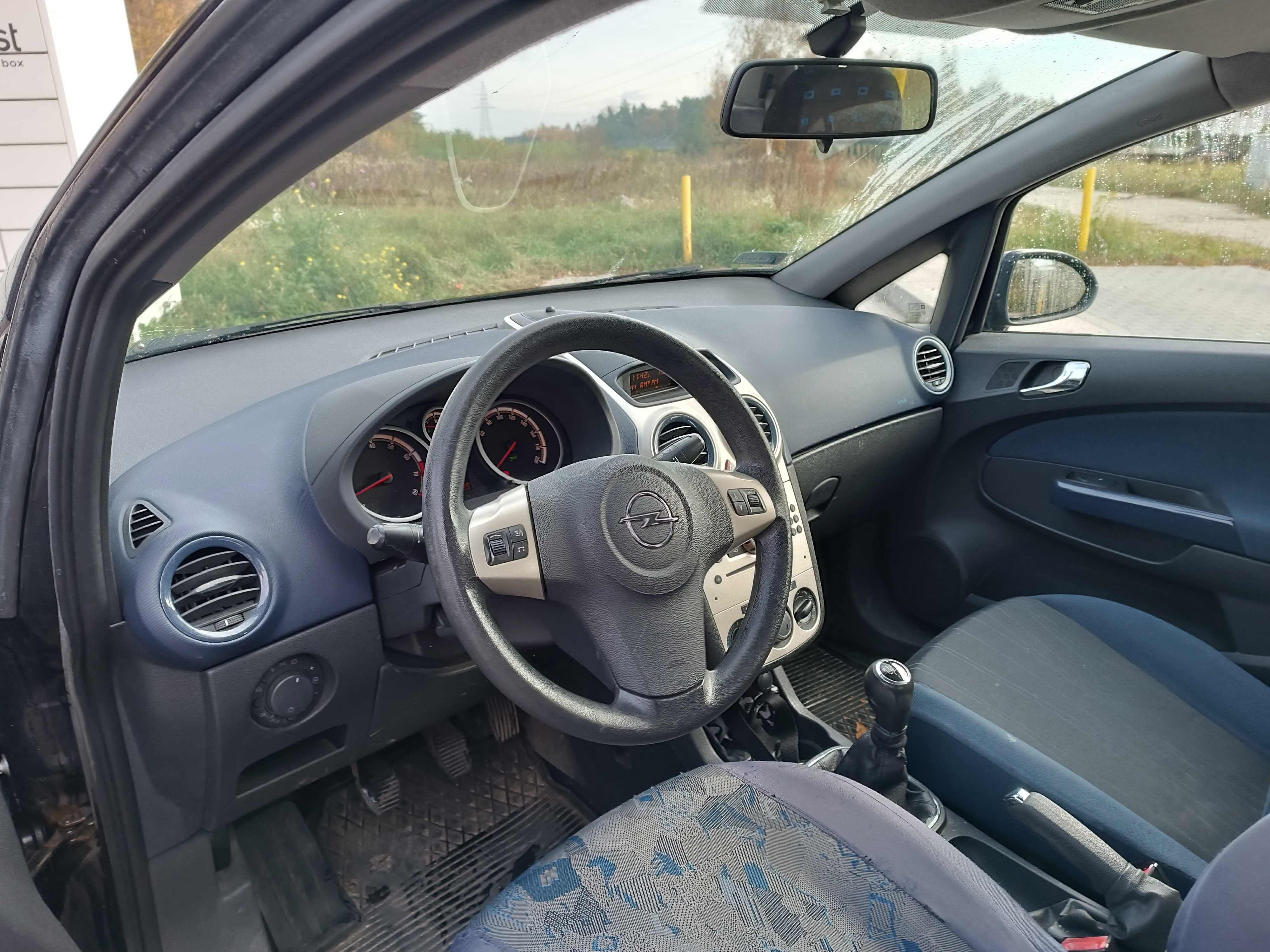 Opel Corsa D 1.2 benz, 2006 r. klima, 5-drzwi, OC i przeglad 09.2025