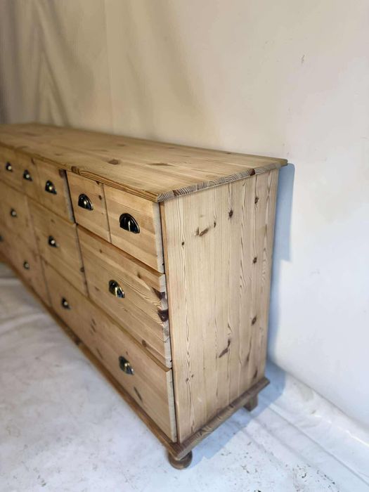 Komoda z litego drewna