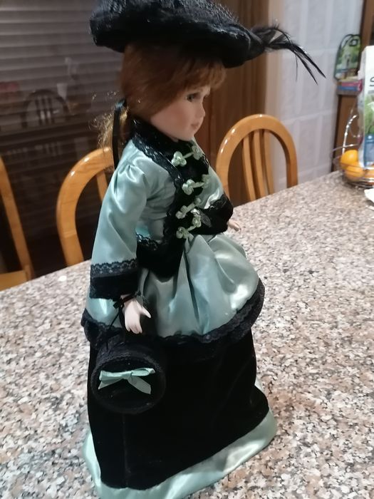 Boneca de porcelana