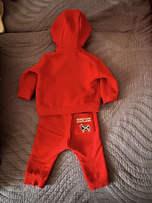 Дитячий спортивний костюм Benetton