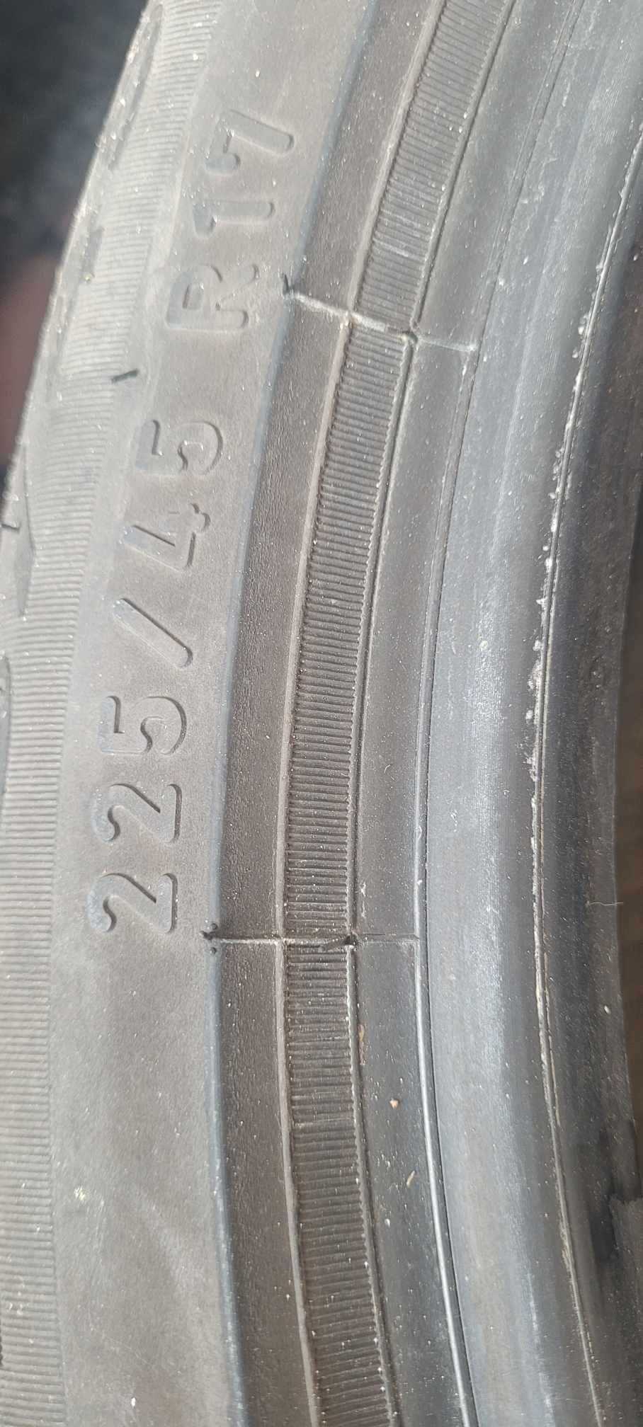 Pirelli Cinturato R17 225/45  cena za 2 szt.