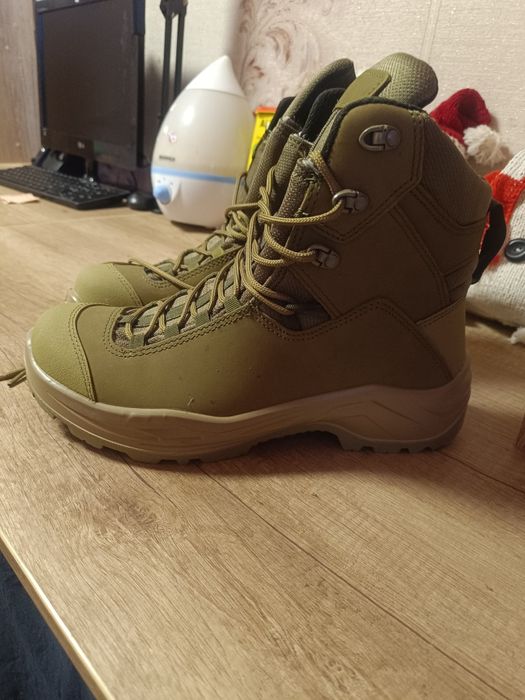 Продам берци 43 р