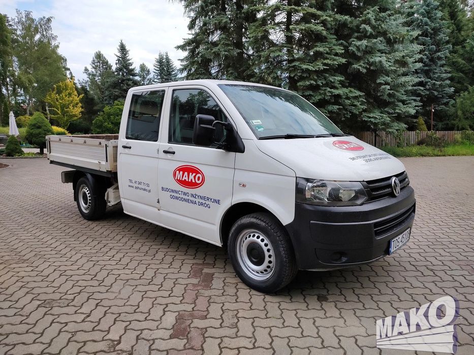 Volkswagen Transporter T5  Doka Brygadówka Skrzynia Niski