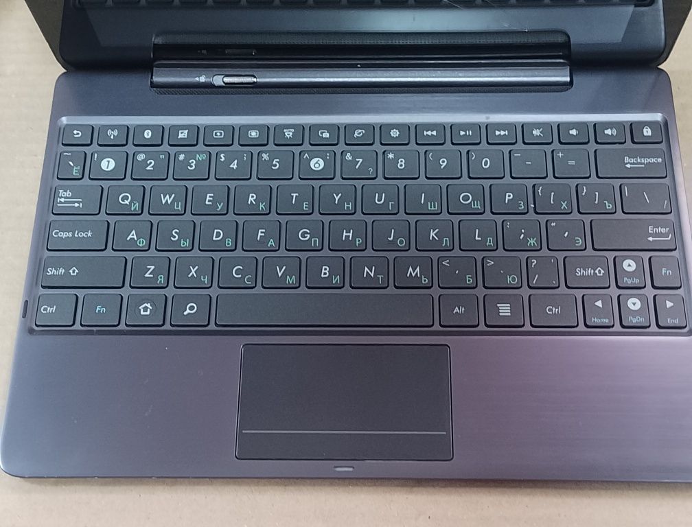 Планшет Asus TF-201 .(el L001)