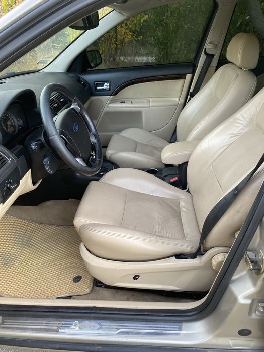 Ford mondeo 3 2.2 tdci