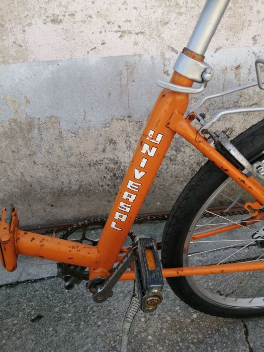 Bicicleta antiga / Alugo