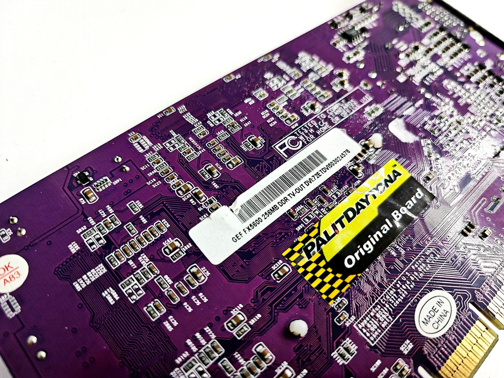 RETRO Karta graficzna Palit nVidia GeForce FX5600 AGP x8 256MB/128-bit