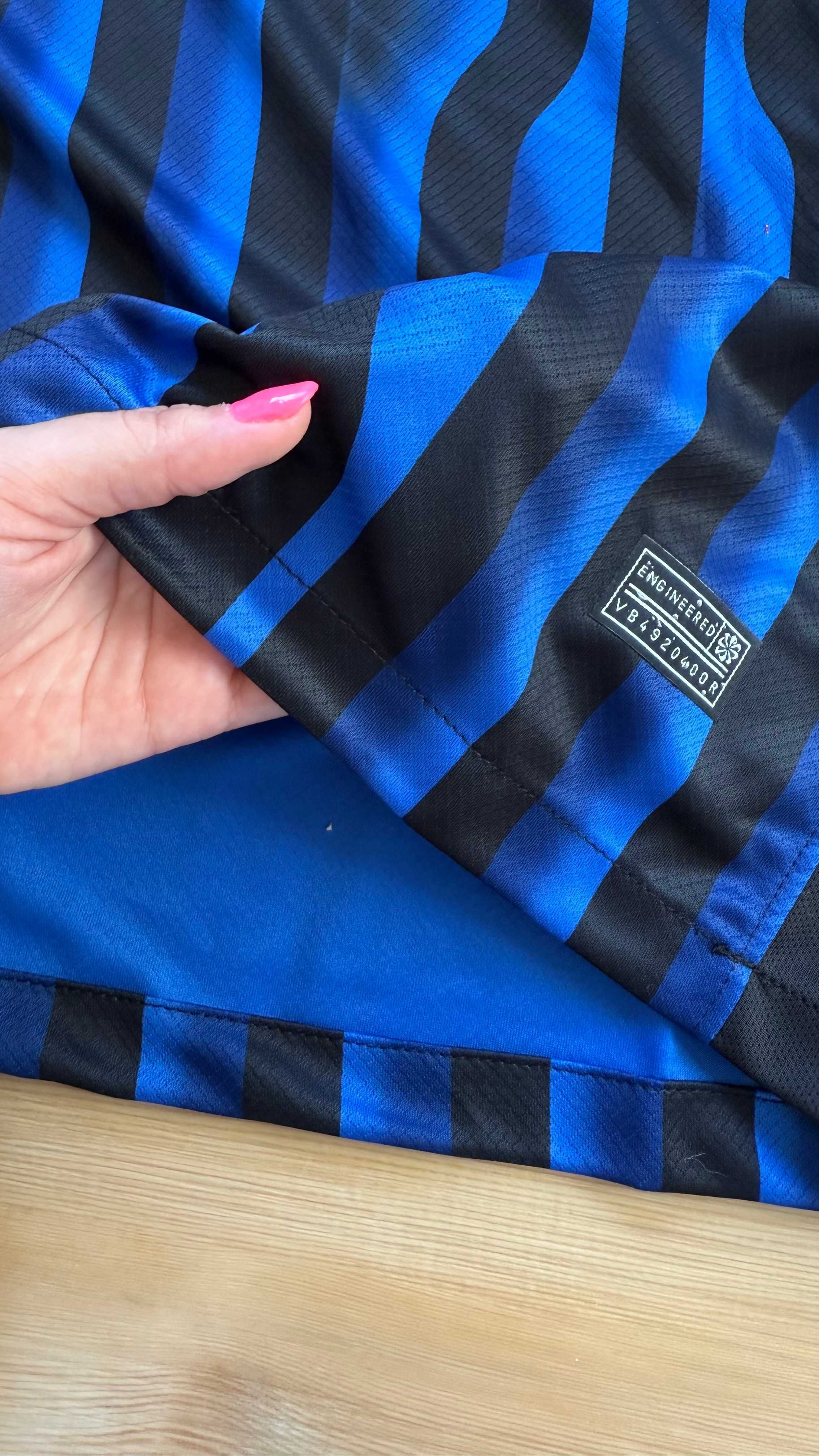 Camisola Inter Milan 2025/26 - Tamanho M
