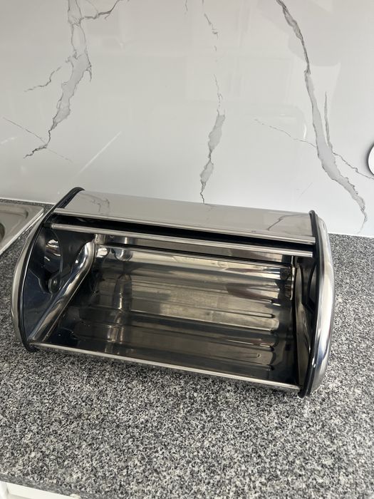 Conjunto torradeira + tostadeira + caixa do pão