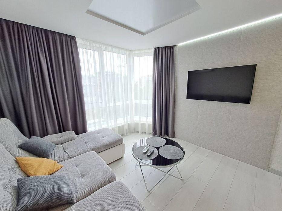 Андріївський БЕЗПЕРЕБІЙНИЙ Wi-fi, гаряча вода,  квартира подобово