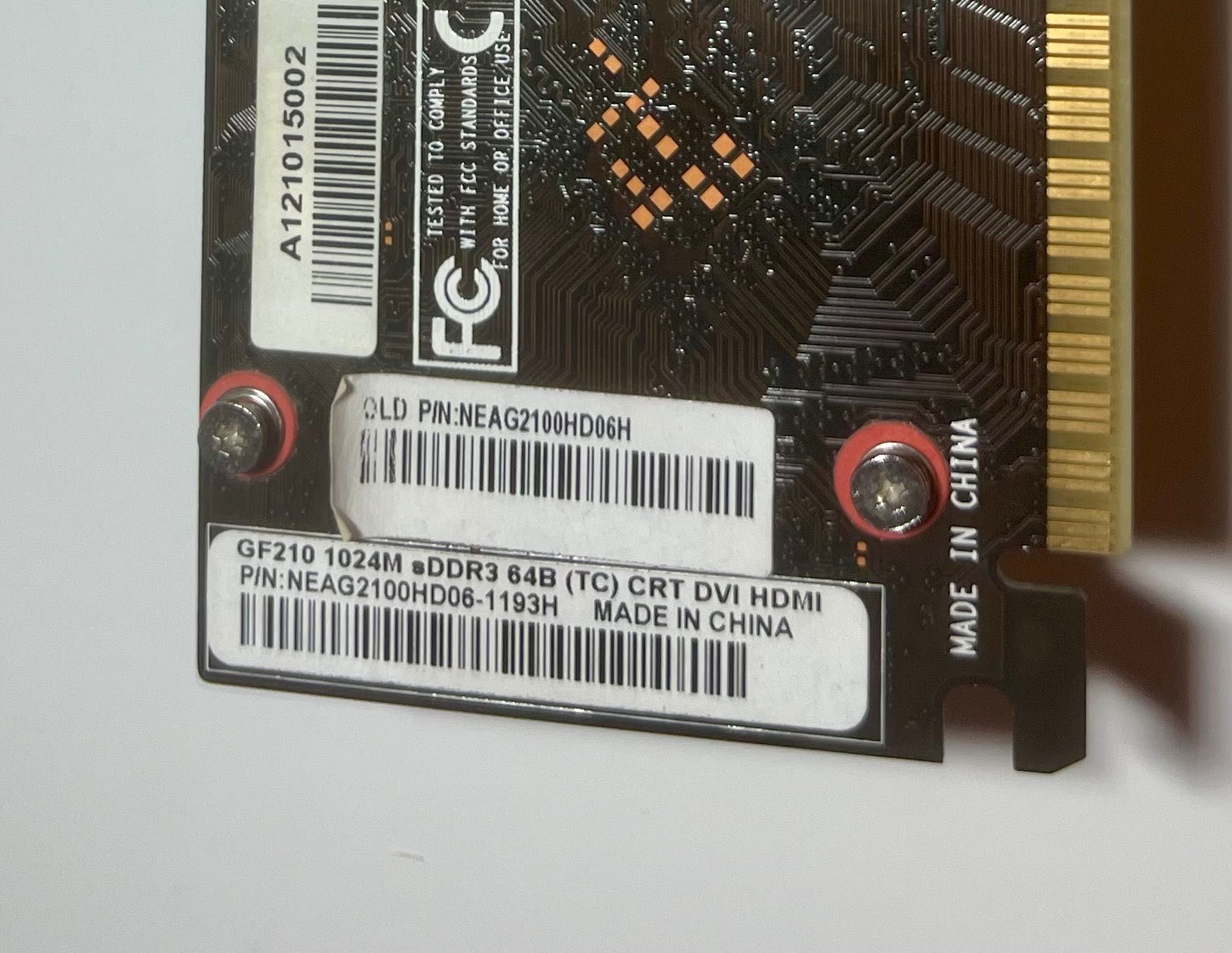 karta graficzna GeForce NVIDIA GF 210