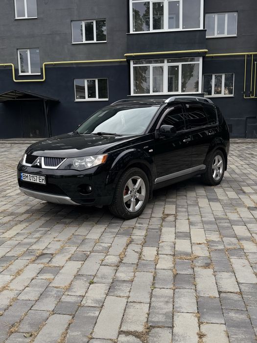 Продам Mitsubishi Outlander XL