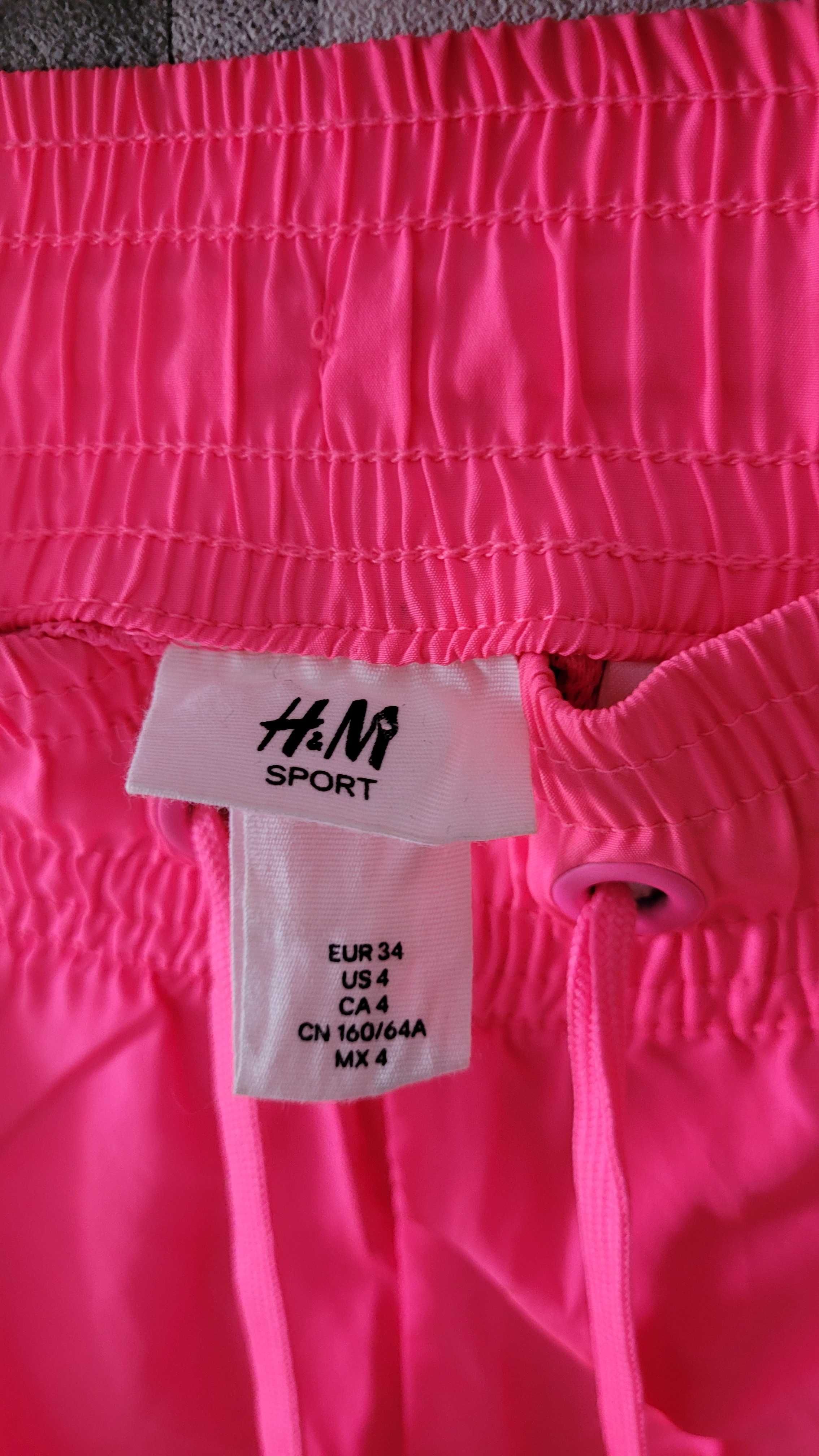 Szorty dla nastolatki w różowym jaskrawym kolorze H&M