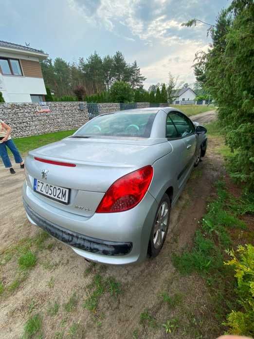Peugeot 207cc 2007r. po kolizji