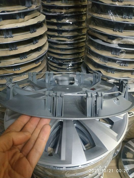 Ковпаки Рено Колпаки на колеса Renault r15 радіус есть все размеры