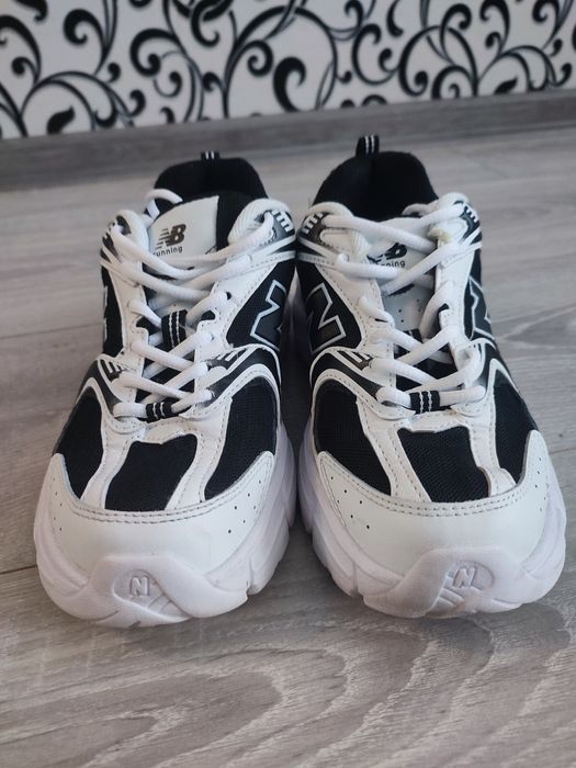 Кросівки New Balance 35 р