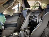 BANCO FRENTE DIREITO LEXUS NX AZ10