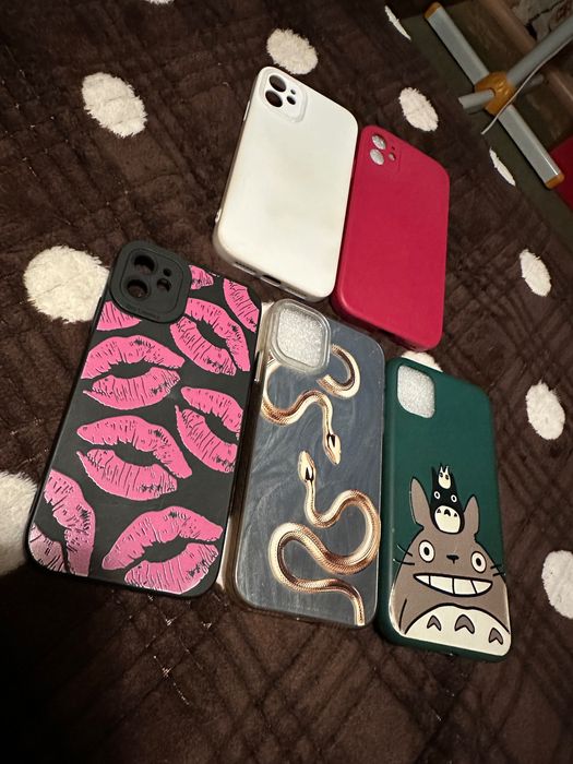 Продам чохли на iPhone 11