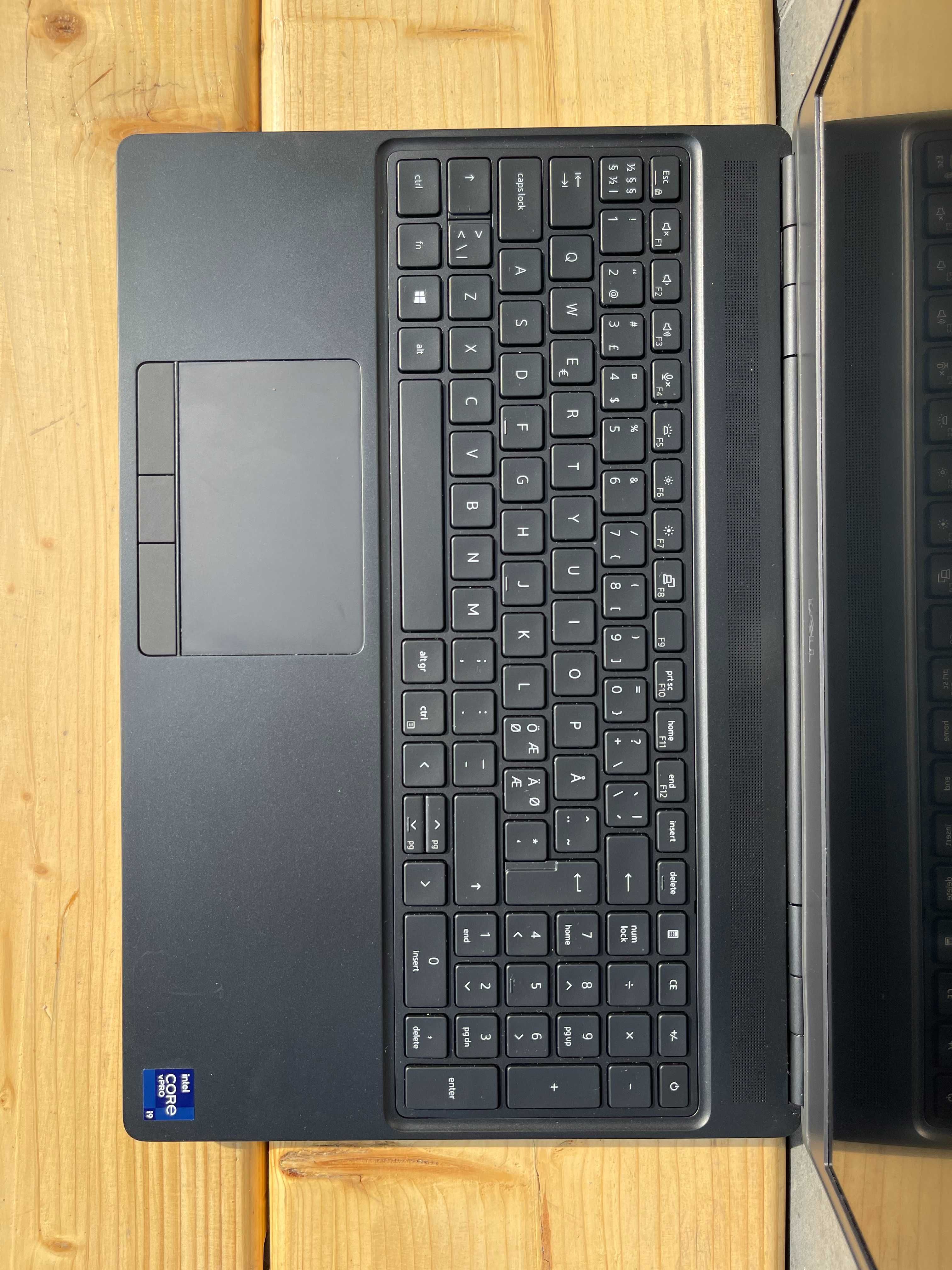 Dell Precision 7560/i9-11950H/64/1TB/15.6" IPS/Quadro RTX A5000 (16Gb)