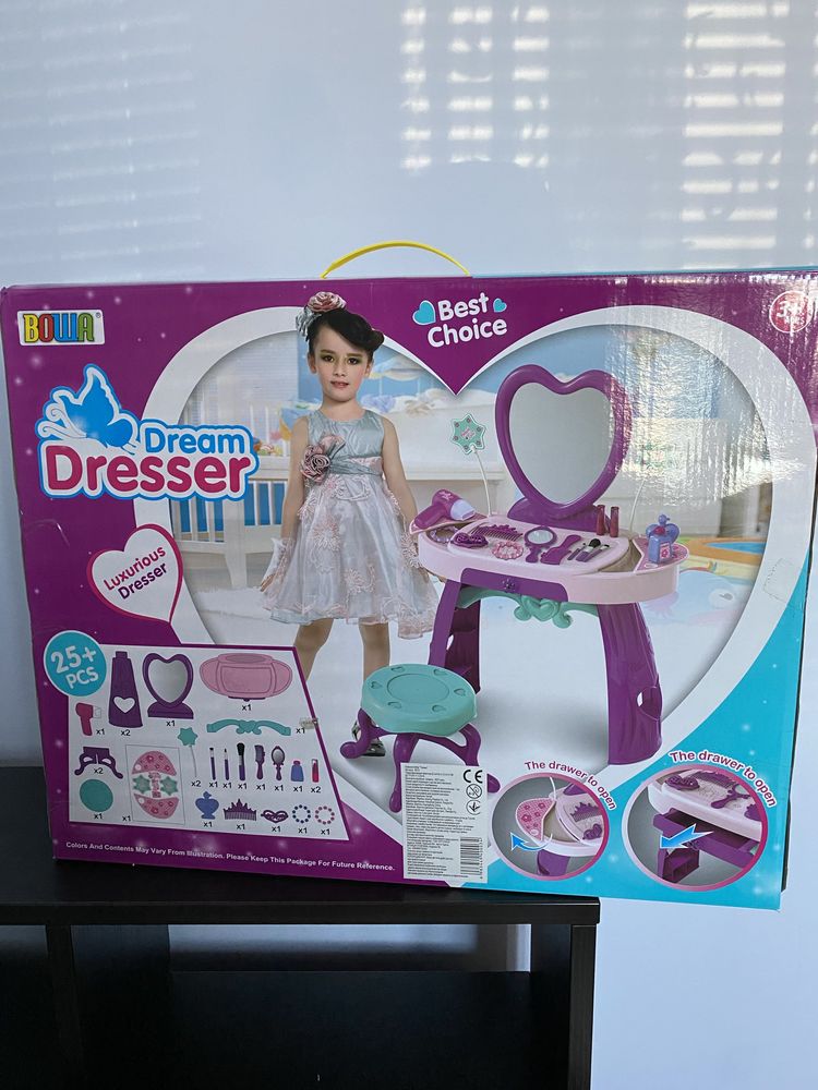 Ігровий туалетний столик з кріслом Трюмо Dream Dresser