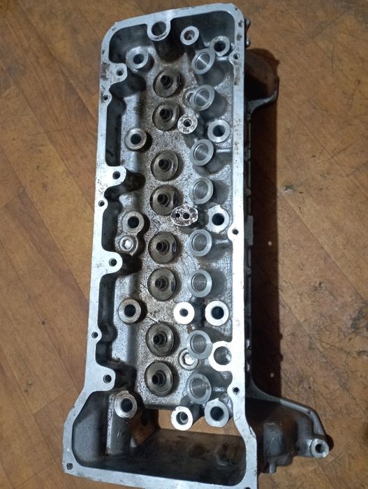 Продам головку .