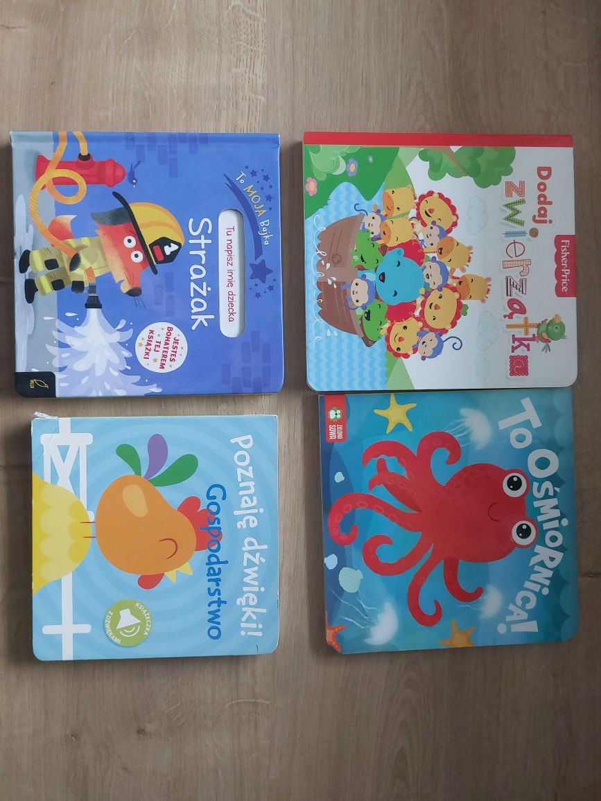 23 książki + zadania z naklejkami, karty edukacyjne i gra Super Wings