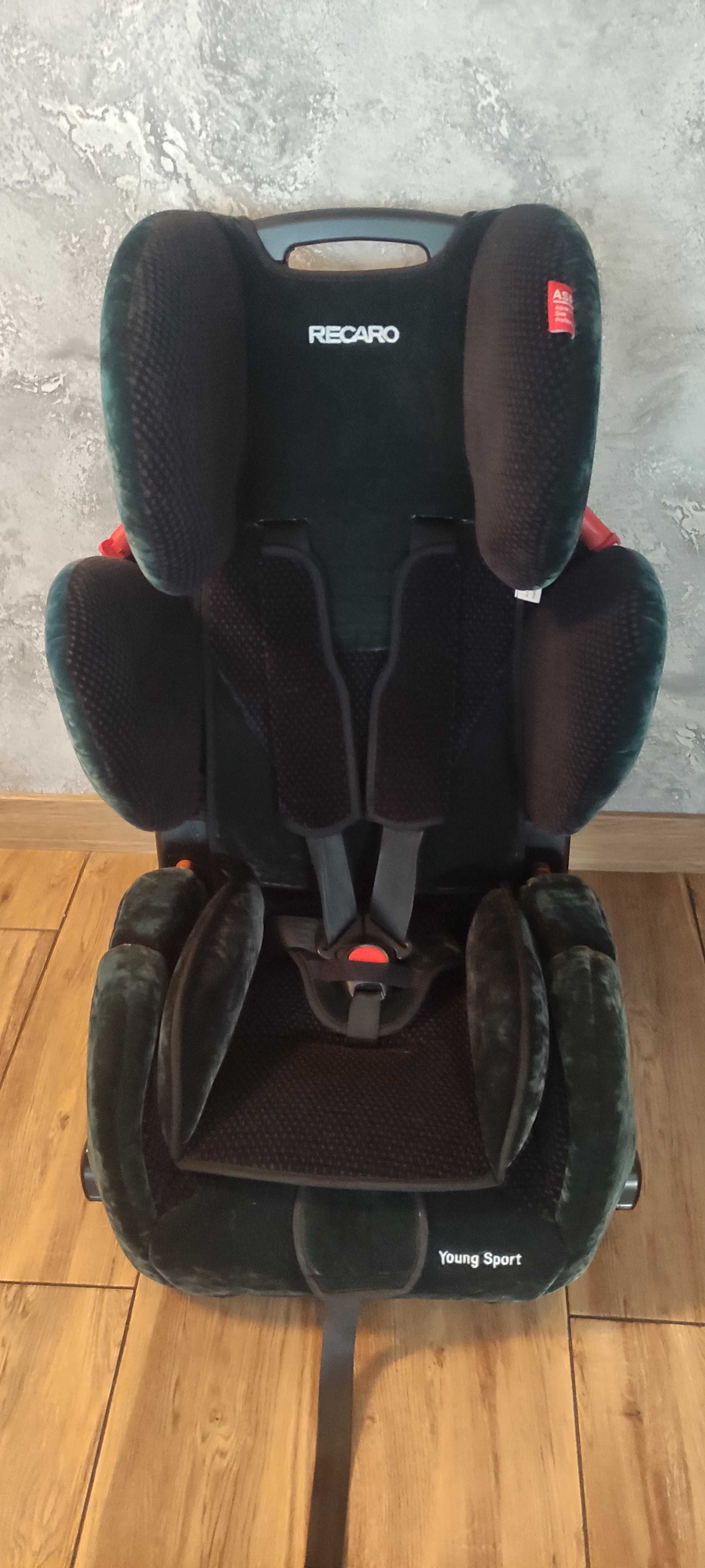 Fotelik samochodowy RECARO YOUNG SPORT 9-36KG