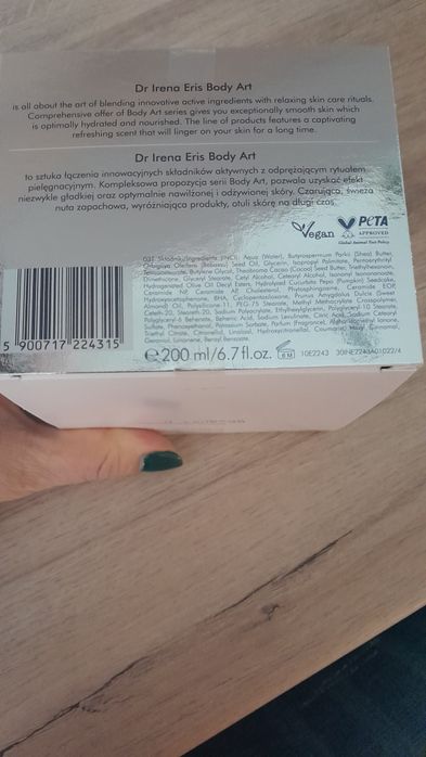 Dr Irena Eris serum