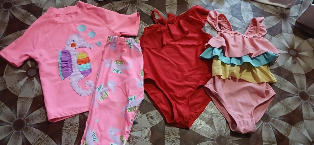 Великий пакет одягу