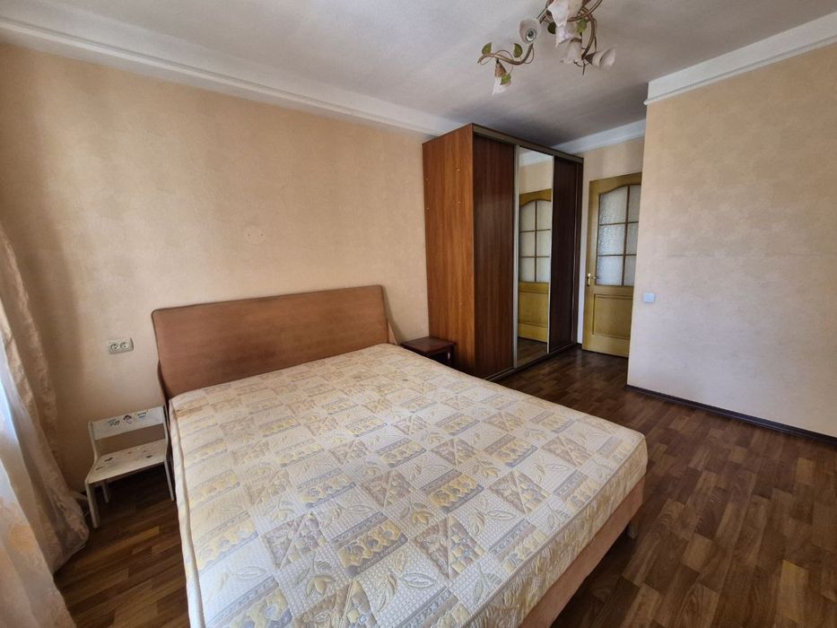 Продам 3к. квартиру Космос, ул. Чумаченко, ост. 6-я Гимназия