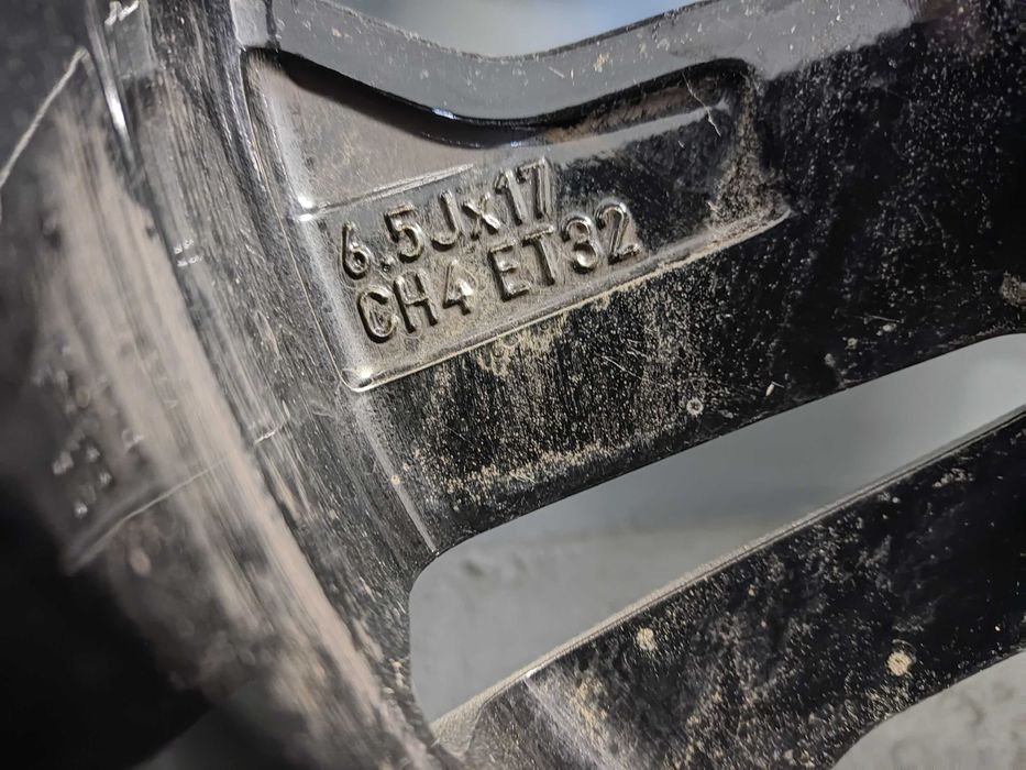 Koła alu 17 Peugeot 2008 Citroen 4x108 Michelin 215/60R17, 2021 rok