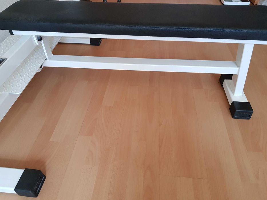 Скамейка для жима лёжа + штанга с дисками VASIL GYM