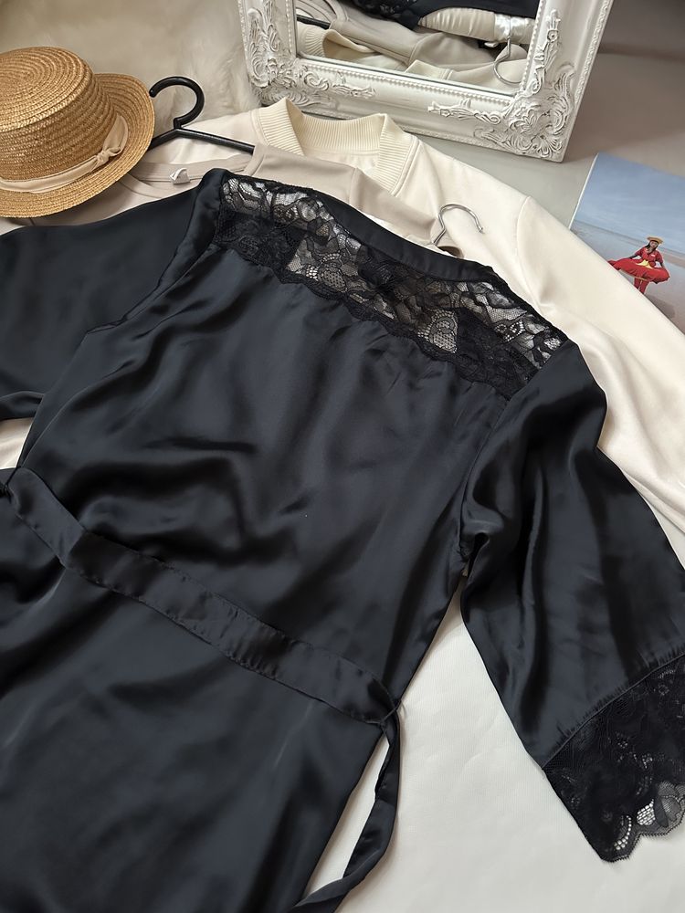 Черный атласный халат с кружевом H&M размер XS-S