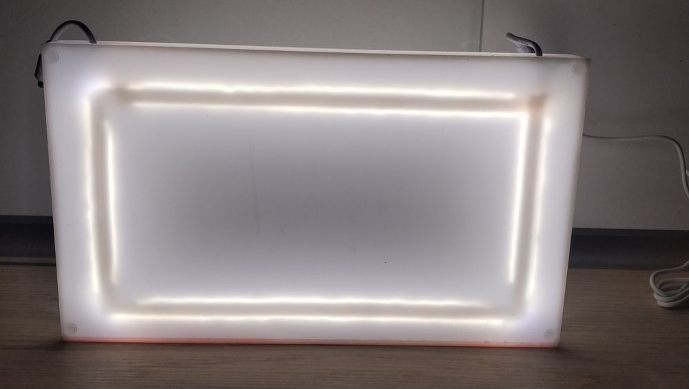 Lampka.relkama.neon