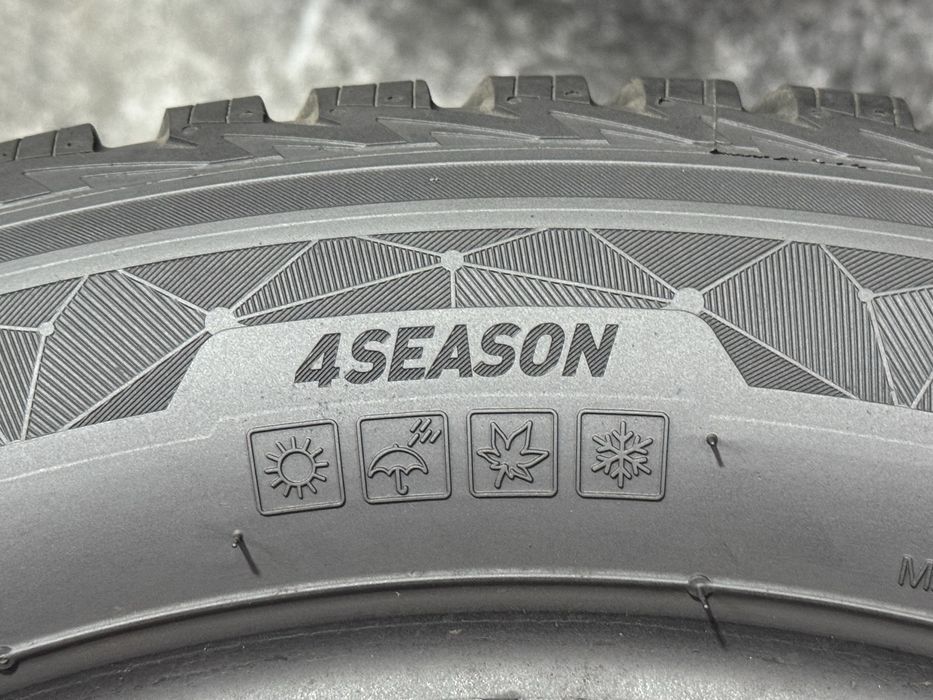 R17 205/55 Kumho Solus 4S HA32 | Всесезон | 2шт | 95V | 2021 |