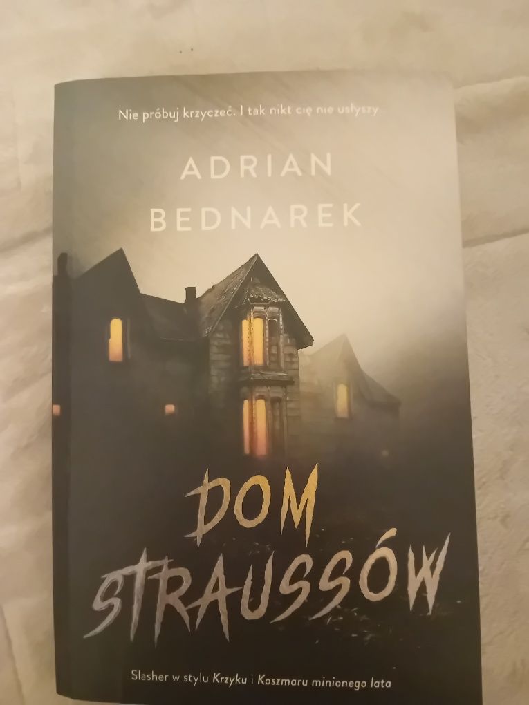 Dom Straussów. Adrian Bednarek