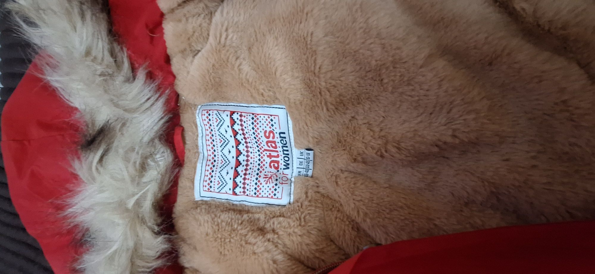 Kurtka  zimowa czerwona
