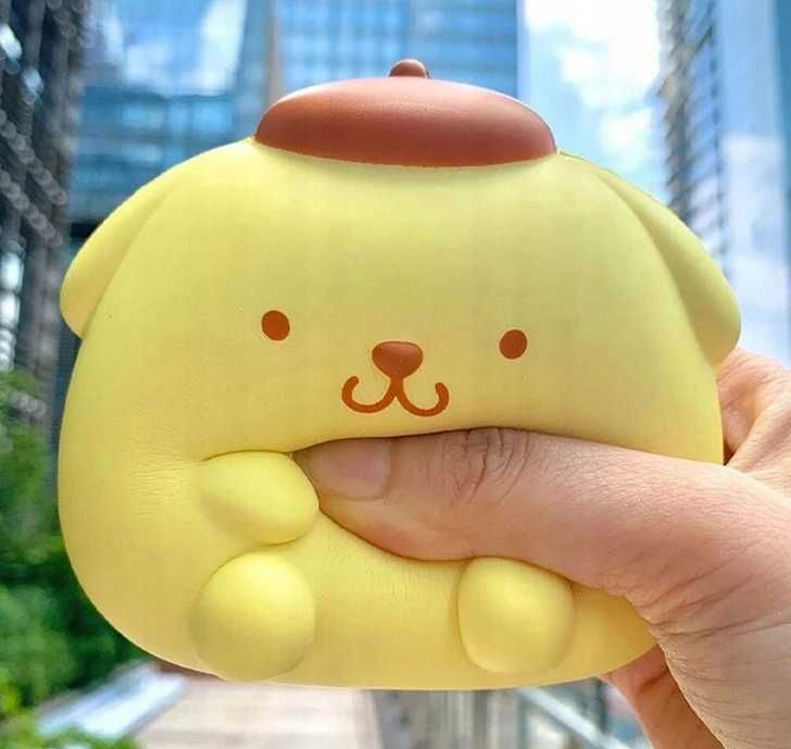 Gniotek Pompompurin Squishy antystresowy Hello Kitty Sanrio Kawaii 7cm