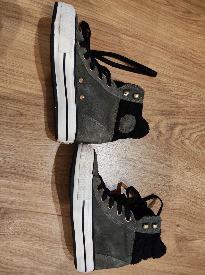 Trampki Converse ocieplane długie rozm 36