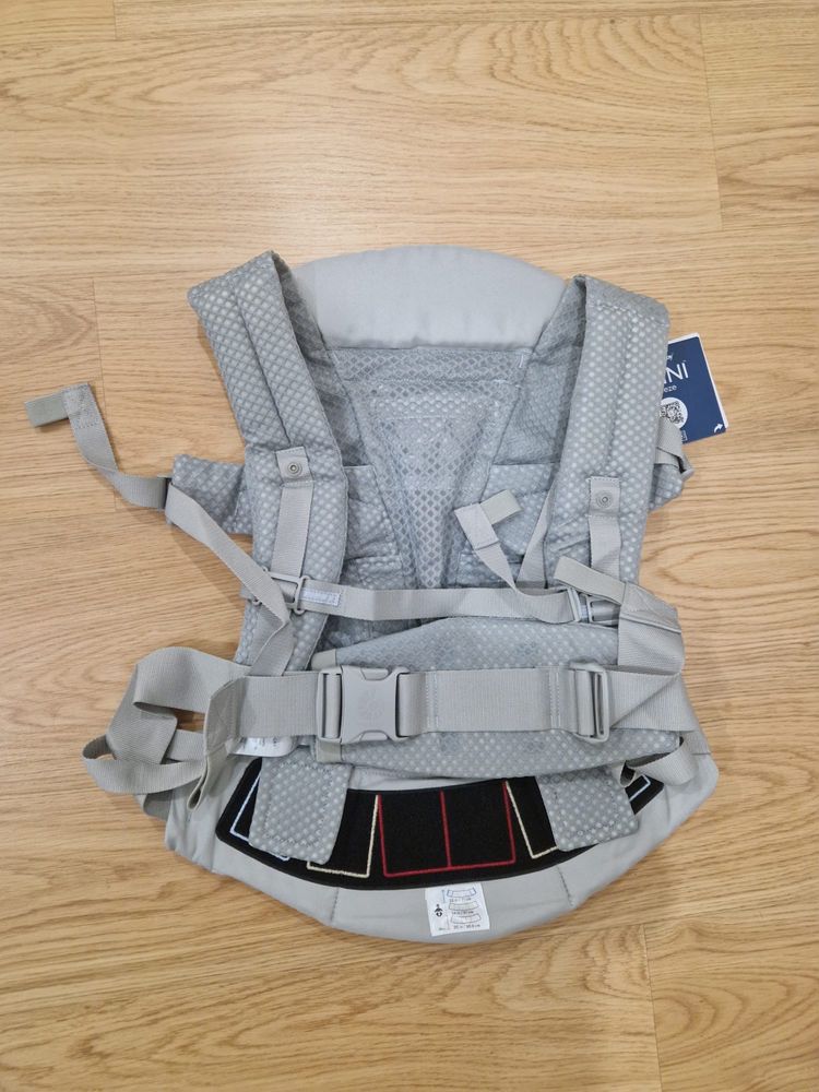 Marsupio Ergobaby Omni Breeze