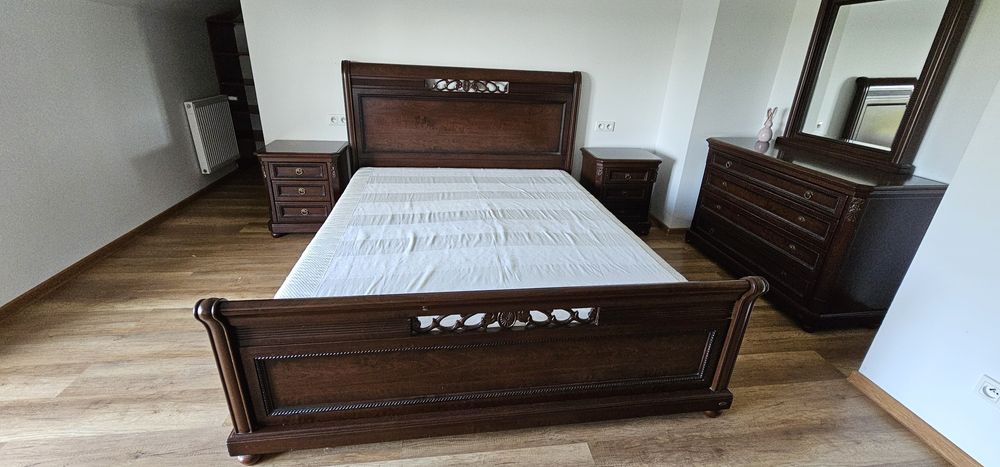 Sypialnia łóżko + meble